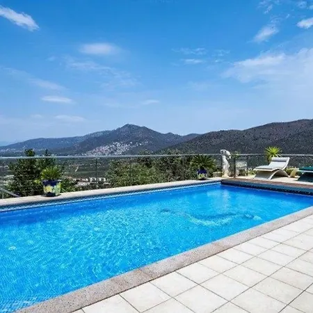Casaleo Harry - / Costa Brava Roses